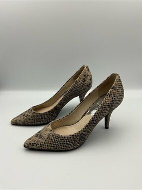 Michael Kors Pumps Size 6 Snake-Print (Python) Pumps in Beige and Black